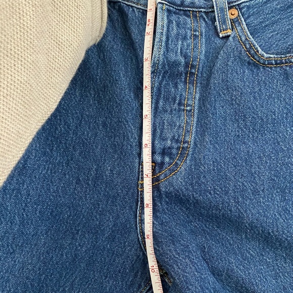 LEVI’S Vintage 501 Jeans - Picture 7 of 7